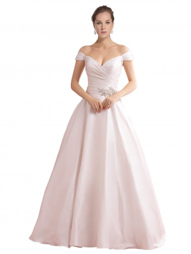 Elfenbein A-Linien Off-Schulter Kapelle-schleppe Satin Brautkleider